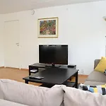 Three Bedroom Apartment In Oslo, Seljeveien 21
