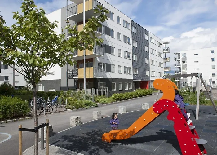 Three Bedroom Apartment In Oslo, Seljeveien 21
